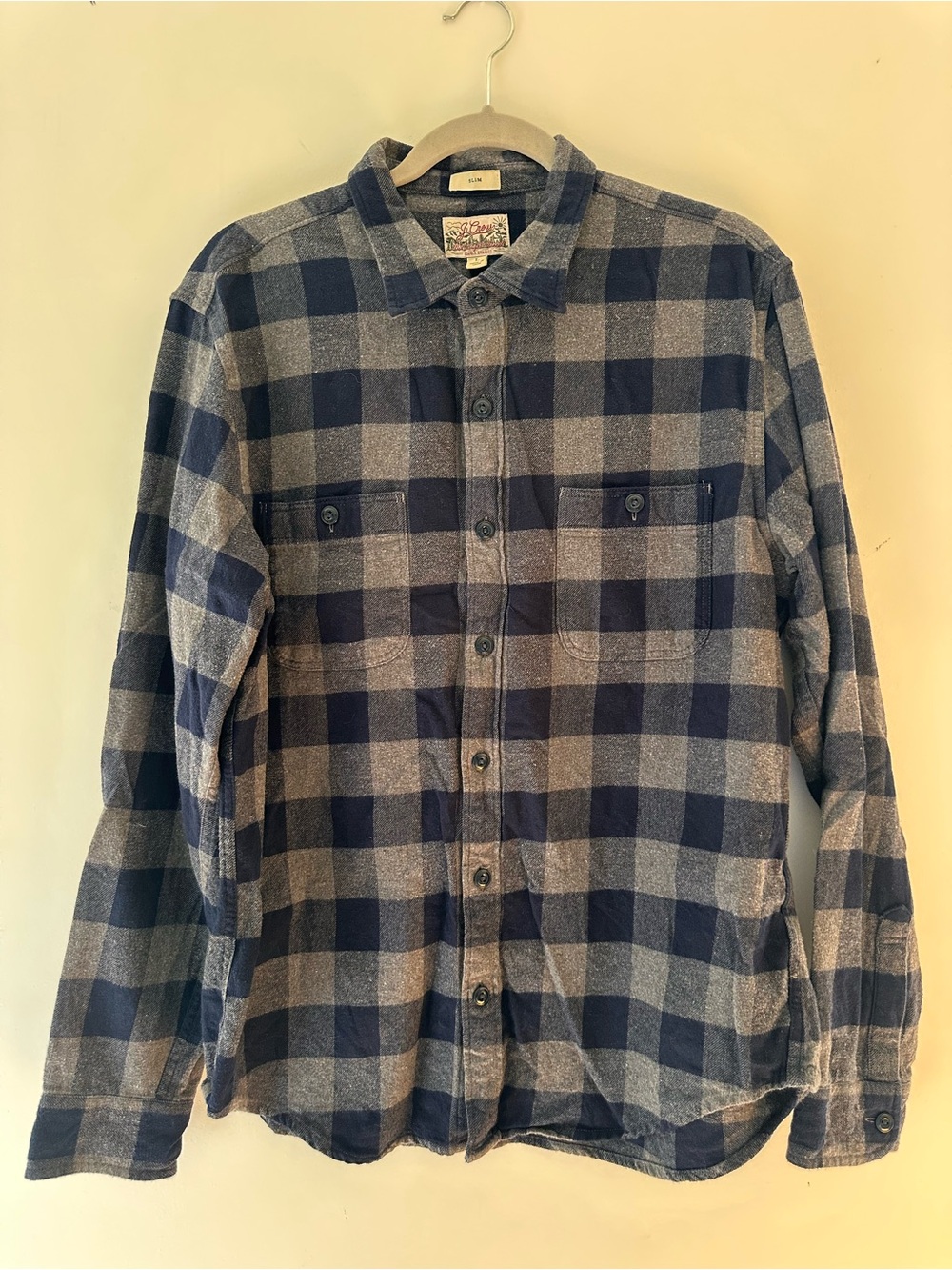 J.Crew Men’s Large Slim fit mid-weight double brushed flannel shirt